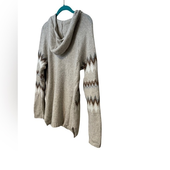Evri Hooded Gray Sweater Size 0X - Picture 6 of 12
